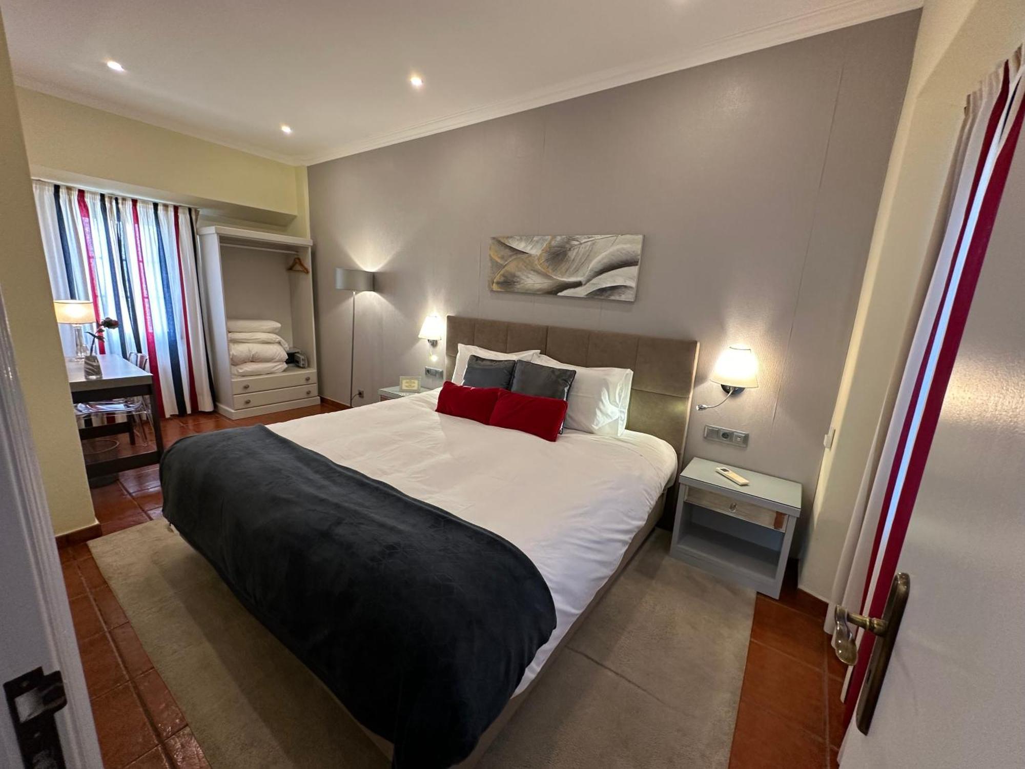 Casa Paula Apartments Лагос Екстериор снимка